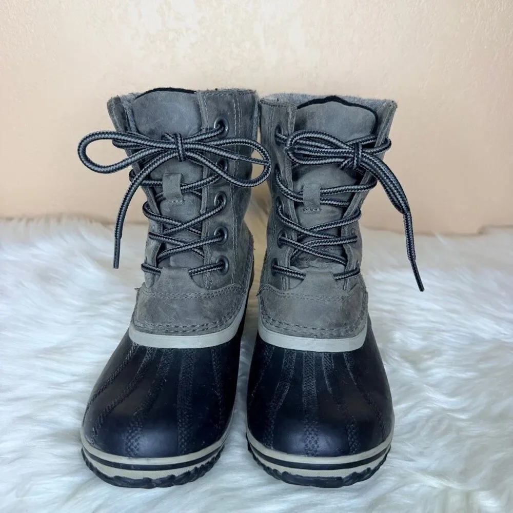 Sorel Slimpack II Lace Waterproof Winter Boots in Quarry Grey and Black Size 6